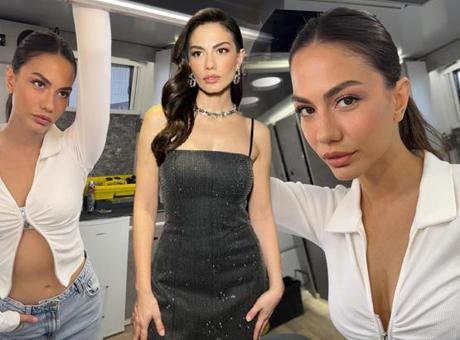 Demet Özdemir’den ayna karşısında poz
